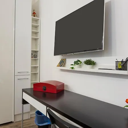 Lovely Flat - Orti 16 Apartament