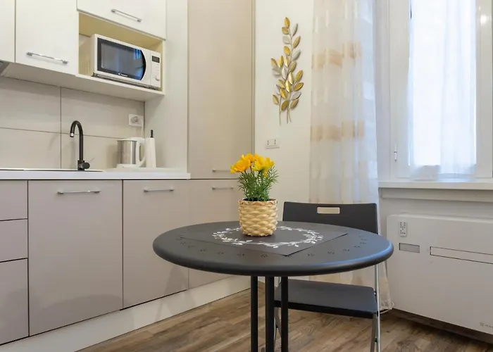 Lovely Flat - Orti 16 Апартаменты Милан