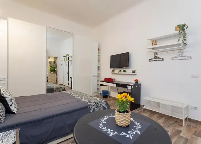 Lovely Flat - Orti 16 Apartament